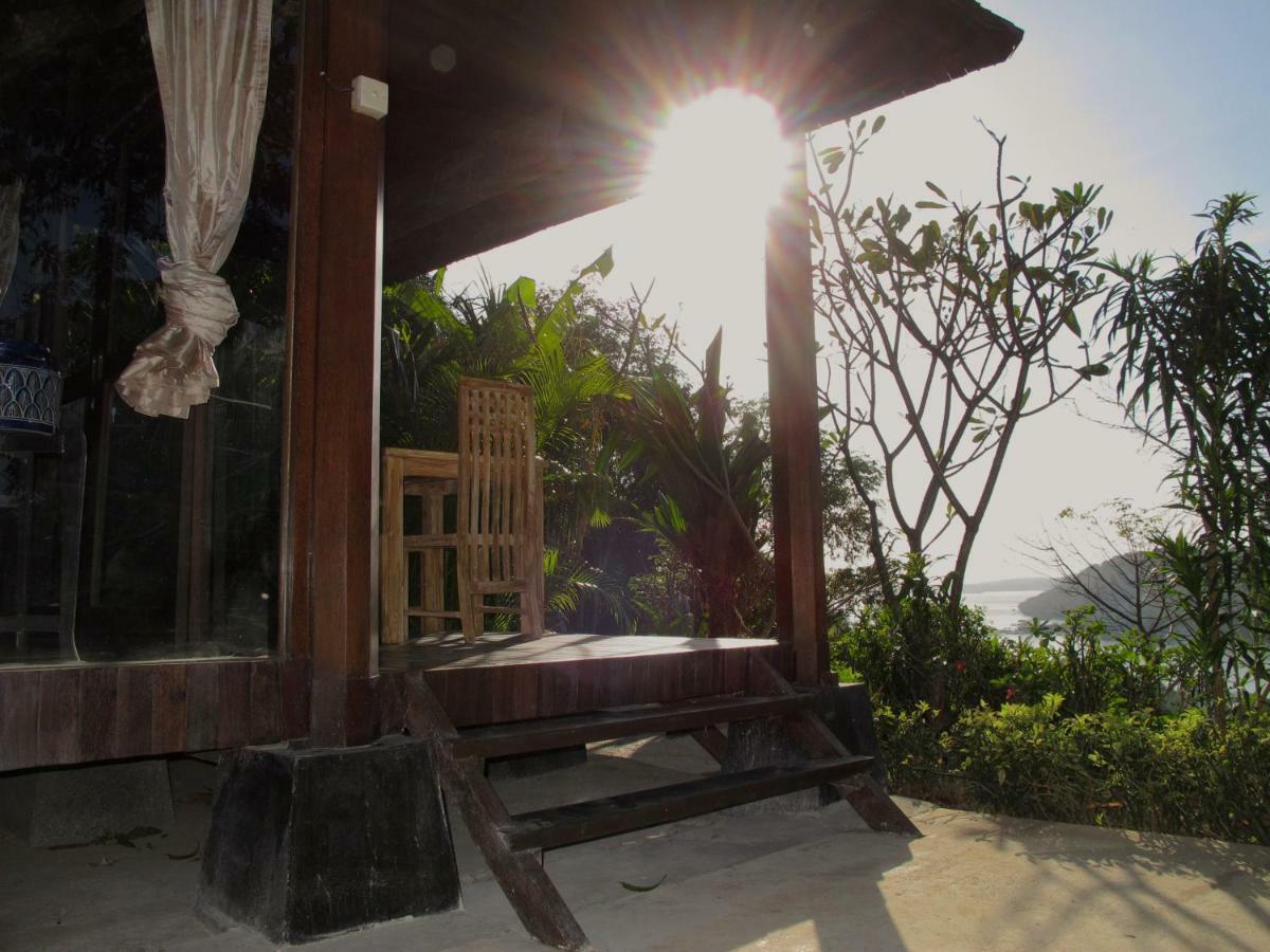 Twin Island Villas & Dive Resort Nusa Lembongan  Exterior photo